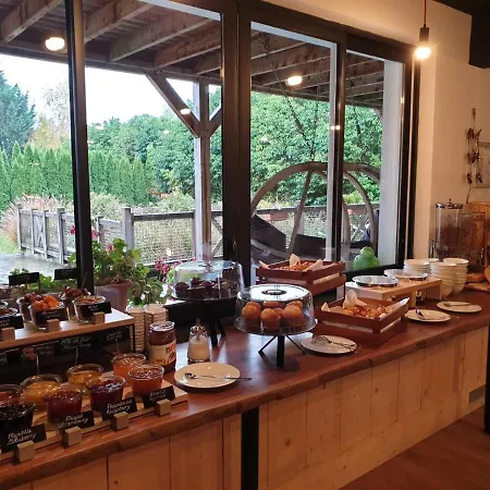 Clos De - Rouen Hotel La Vaupalière