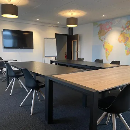 Clos De - Rouen Hotel La Vaupalière